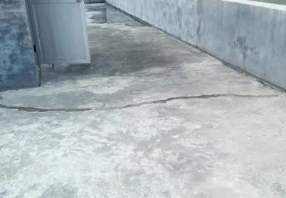 正安楼顶漏水维修公司分享下如何解决卫生间隐蔽部位漏水的问题?