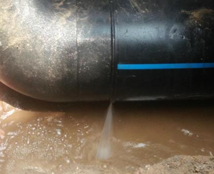 正安楼顶渗水维修公司为大家分享下正安卫生间漏水维修修补技术!